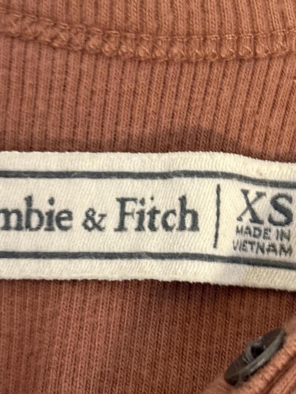 Abercrombie Ribbed Mauve Bodysuit XS Rib Buttons Vneck - Picture 3 of 8